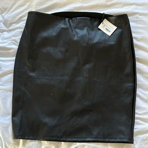 NWT Hatch The Vegan Stretch Leather Mini Skirt